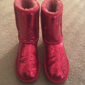 Like NEW Red sequins UGG
